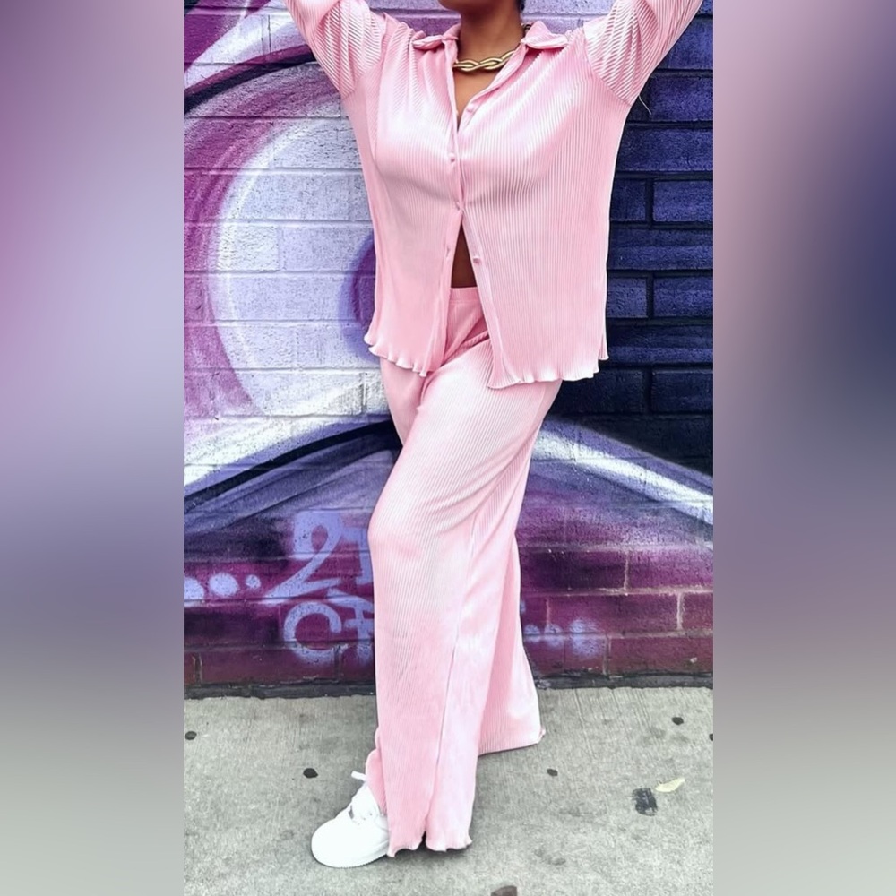 Pink Ribbed Two-Piece Lounge Set
